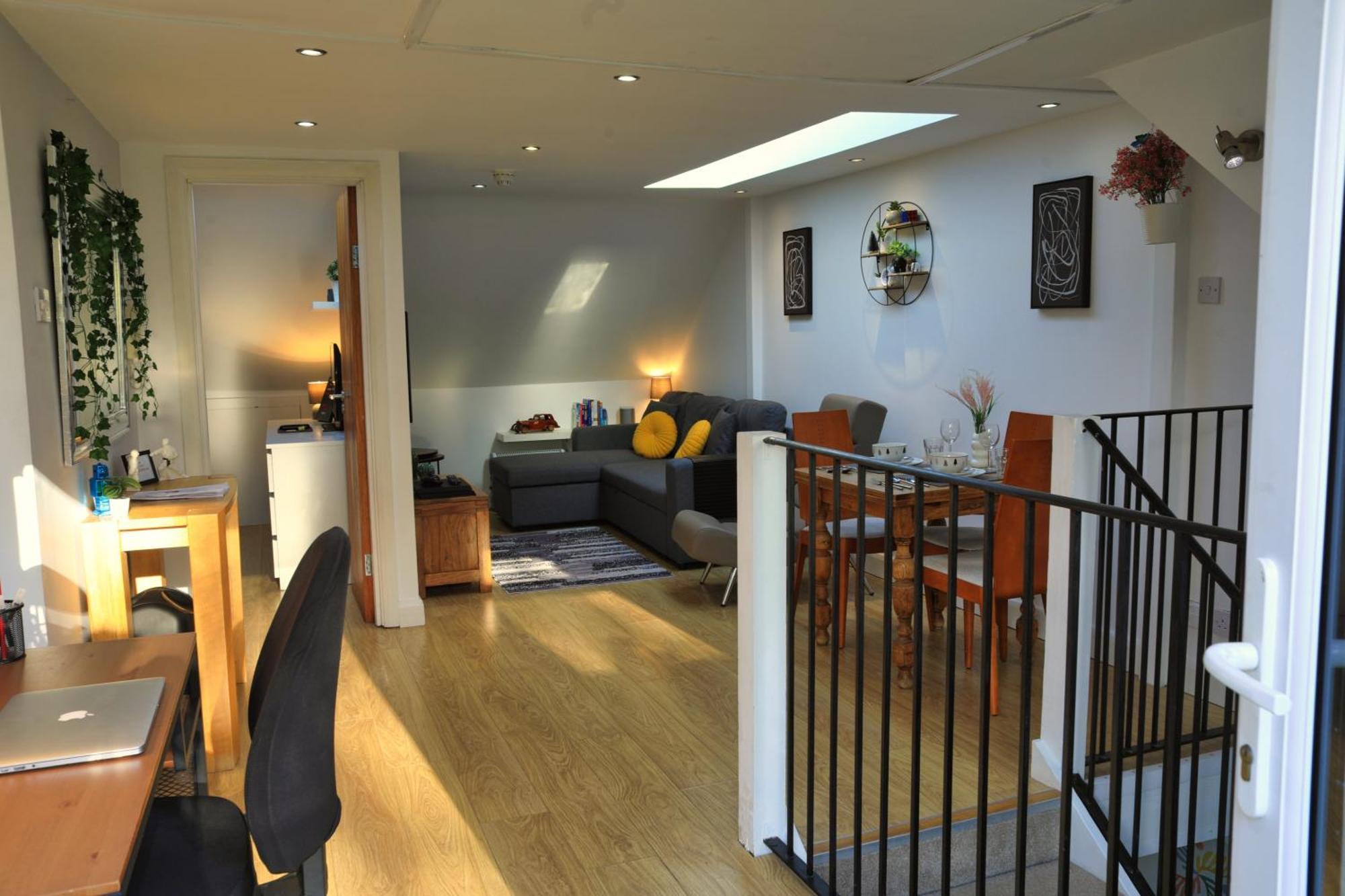 Top Floor Apartment In Islington Лондон Экстерьер фото